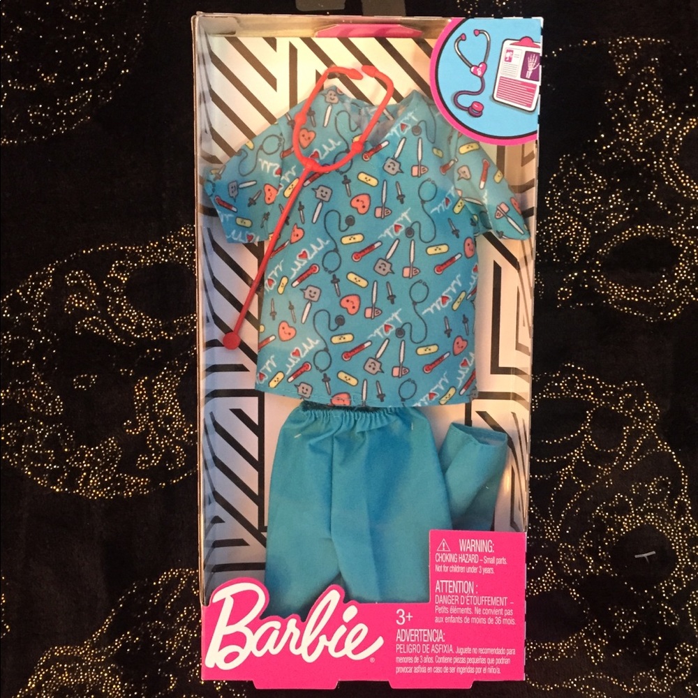 Barbie Scrubs 👚